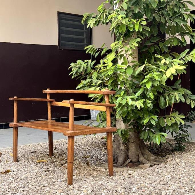 Independent Room On Island In Colonial House With Private Entrance Saint-Louis Luaran gambar